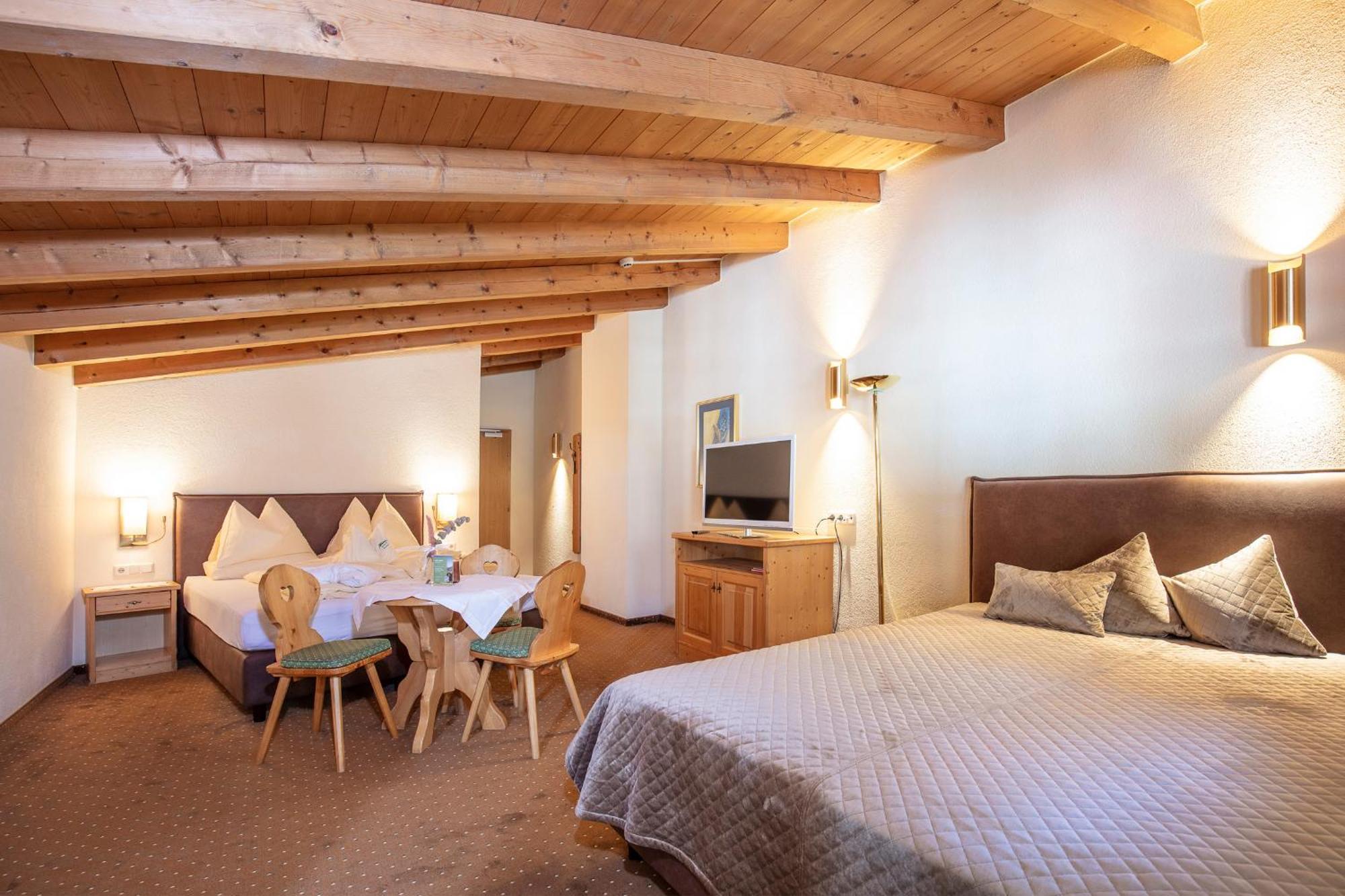 Hotel Hubertus Inkl Summer Card Sölden Eksteriør billede