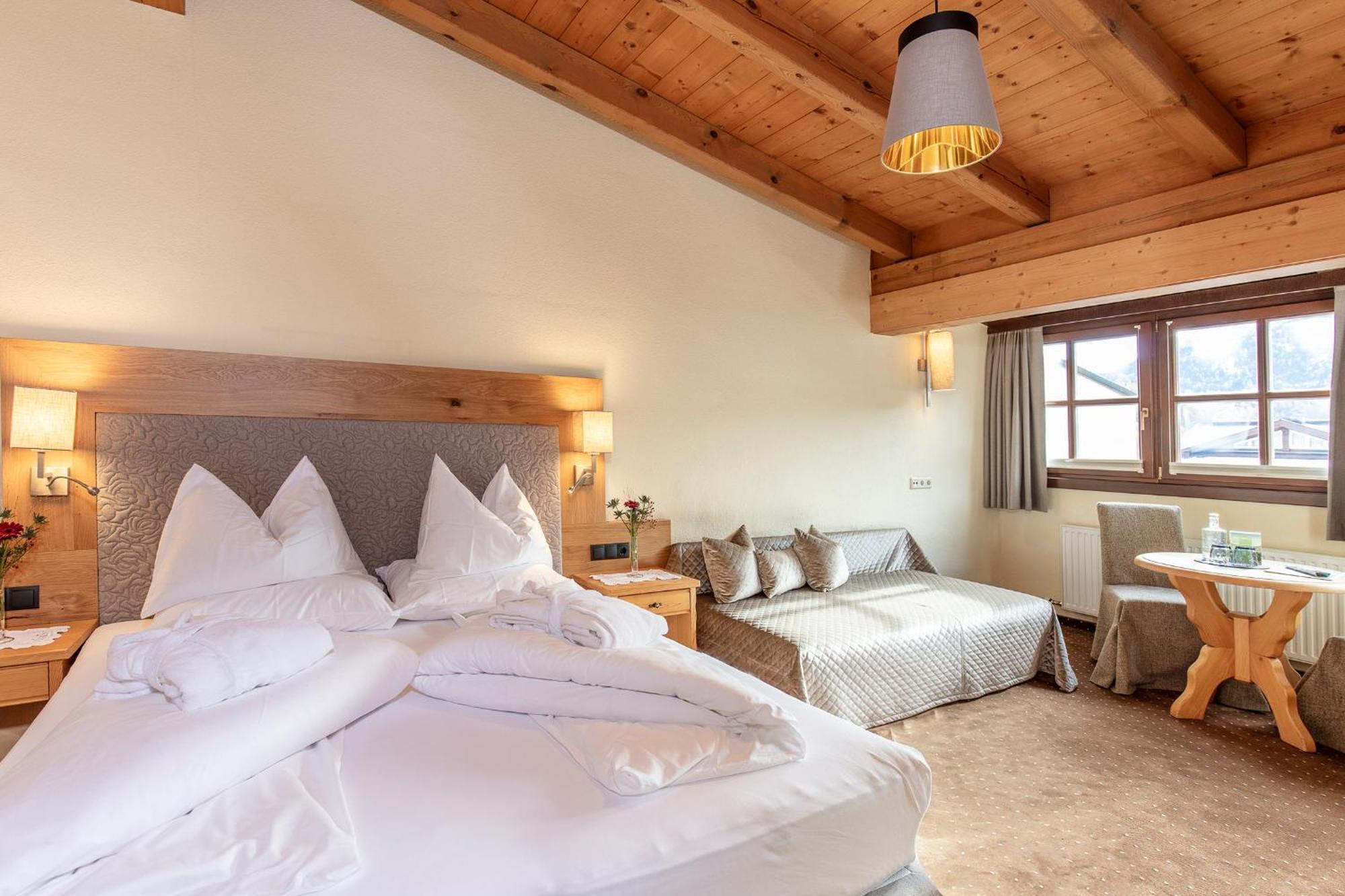 Hotel Hubertus Inkl Summer Card Sölden Eksteriør billede