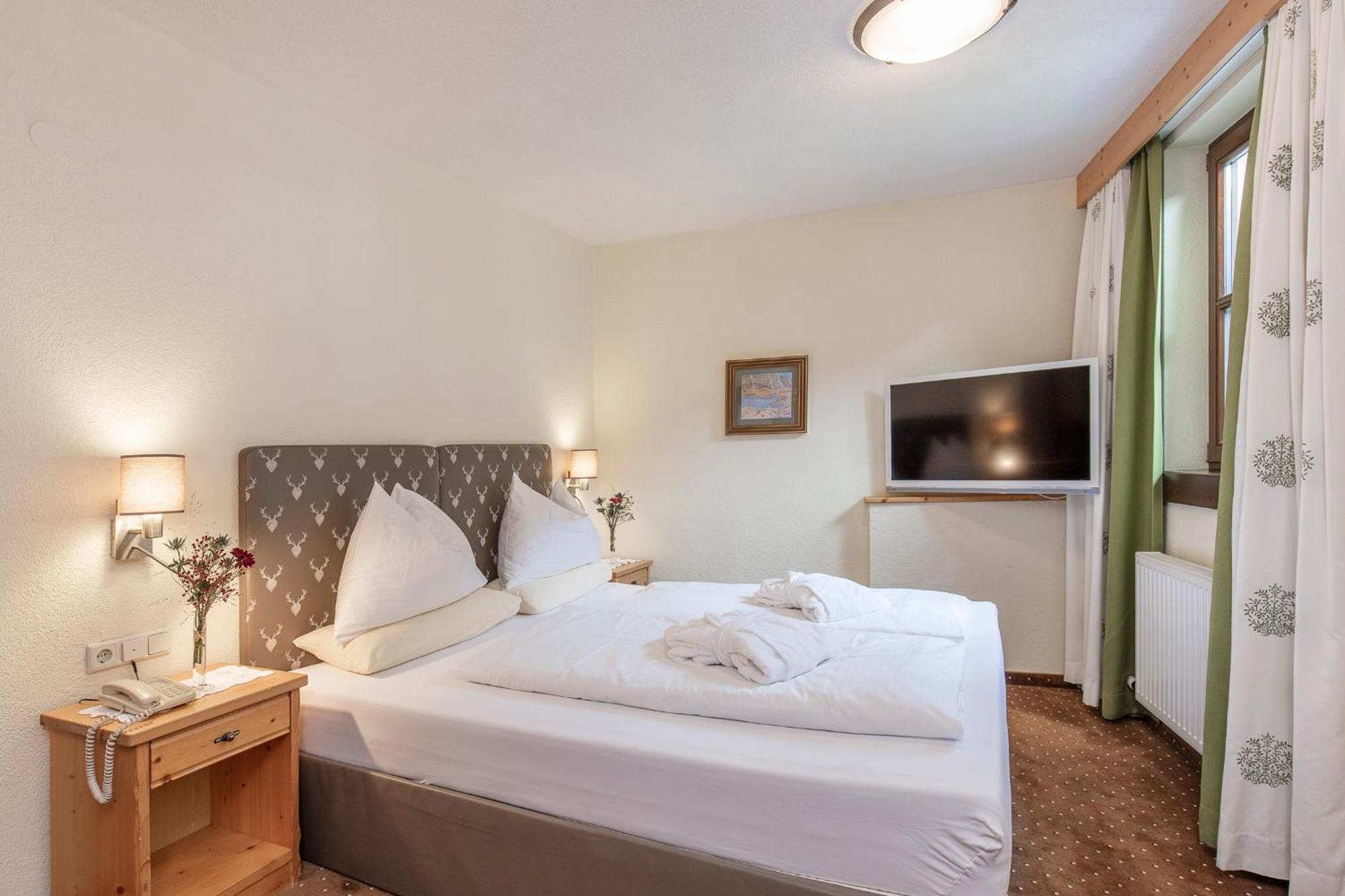 Hotel Hubertus Inkl Summer Card Sölden Eksteriør billede